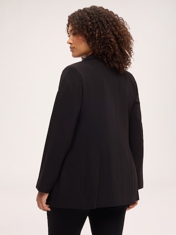 Blazer di Fiorella Rubino in nero