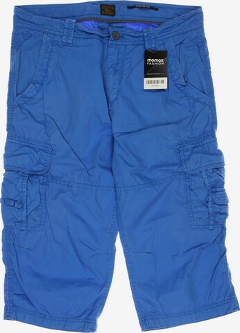 s.Oliver Shorts in 30 in Blue: front
