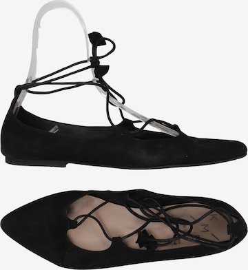 KMB Ballerina 38 in Schwarz: Vorderseite