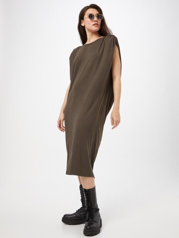 Rochie 'Sarah' de la Birgitte Herskind pe verde