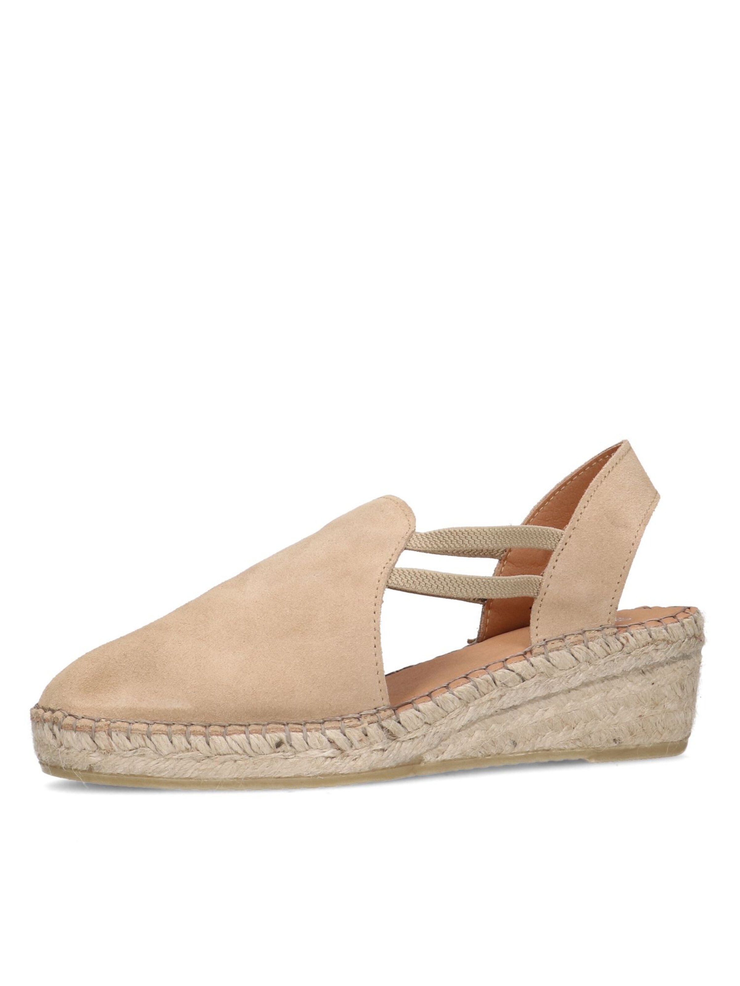 MANFIELD Espadrilles in Beige: front