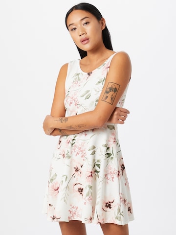 SISTERS POINT Dress in White: front