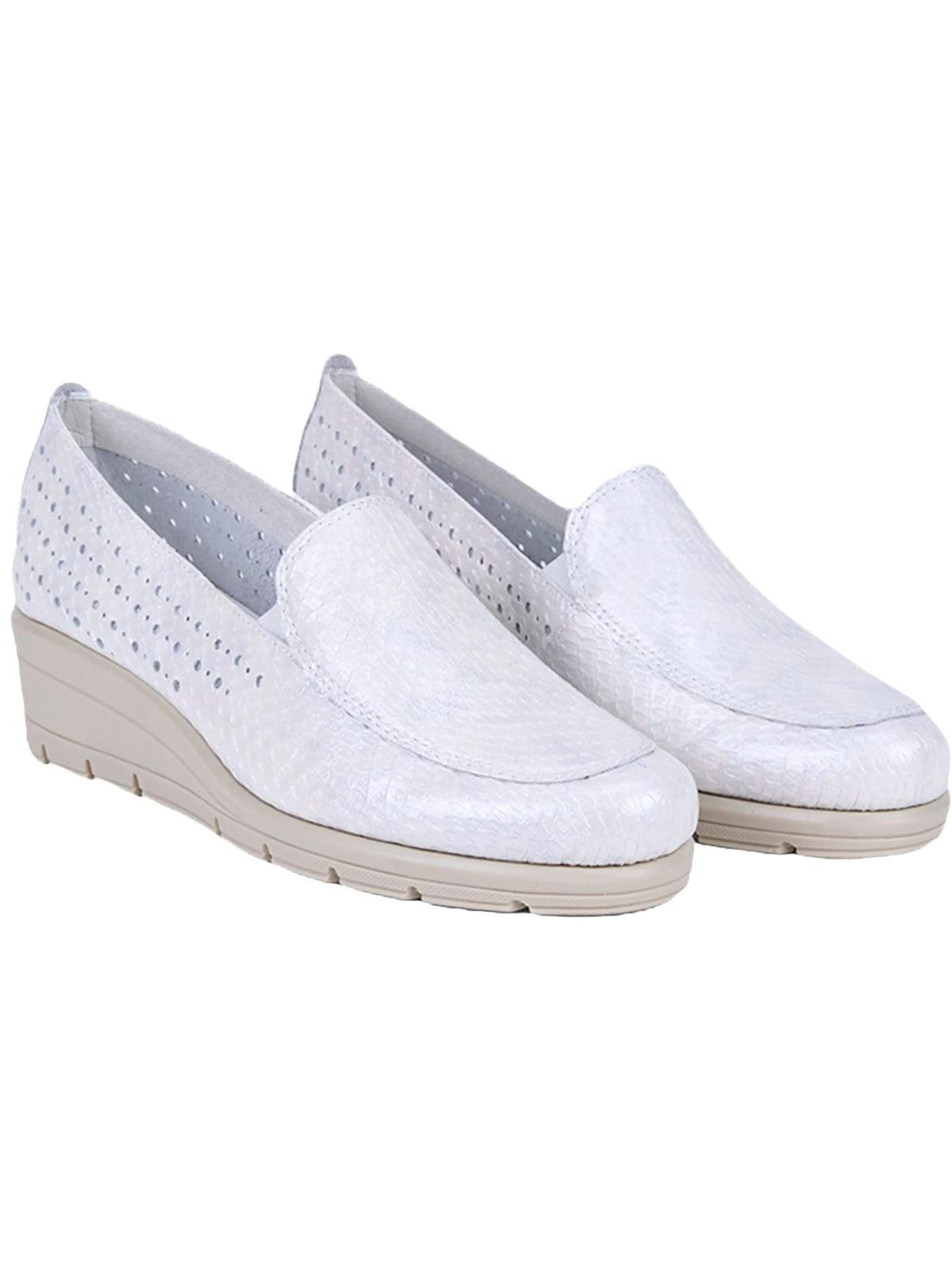 Desa Low shoe 'Niedrige Schuhe' in White: front