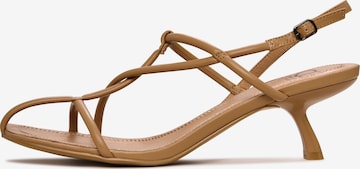 Sandales CESARE GASPARI en beige : devant