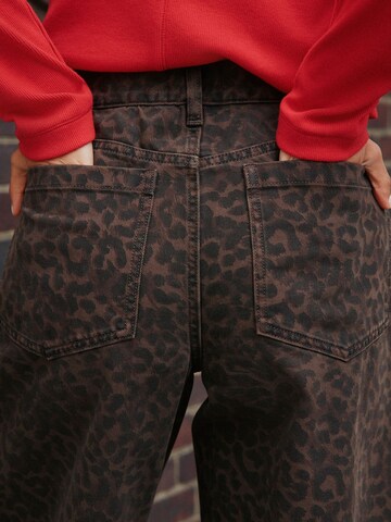 Barrel Jean Next en marron