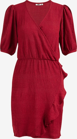 WE Fashion Dress in Red: front