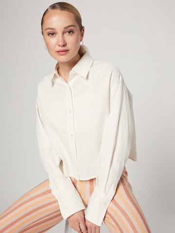 Guido Maria Kretschmer Women Bluza 'Stefania' | bela barva: sprednja stran