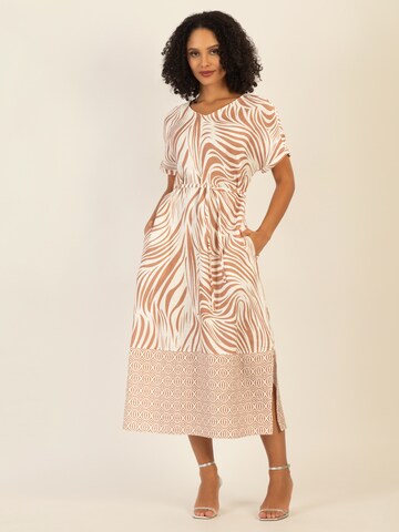 mint & mia Dress in Beige: front