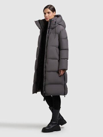 Manteau d’hiver 'Guda' khujo en gris