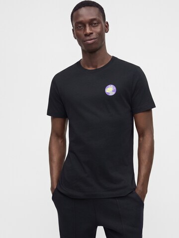 Nike Sportswear Paita 'GLOBE' värissä musta