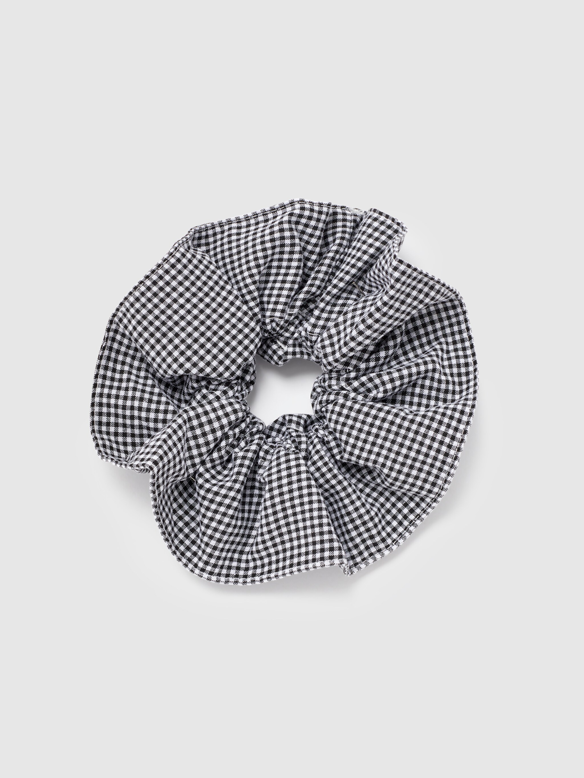 EDITED Produkte Scrunchie 'Lari' schwarz