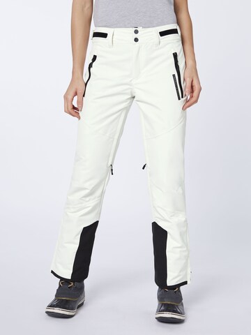 CHIEMSEE Regular Outdoor Pants in White: front