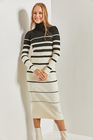 Bianco Lucci - Vestido de malha em branco: frente