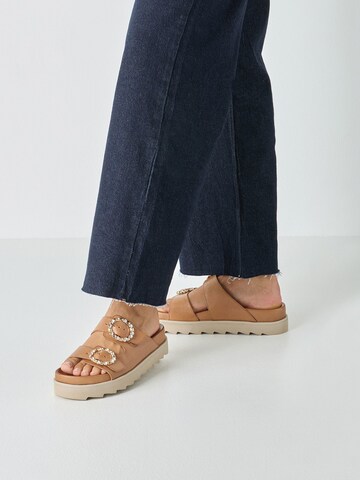 Mule Tamaris en marron