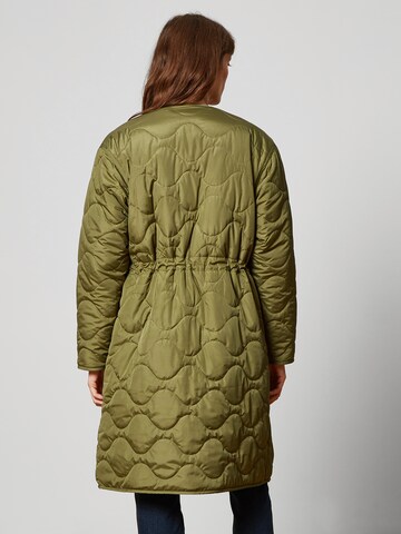 Manteau mi-saison 'Ariana' Aligne en vert