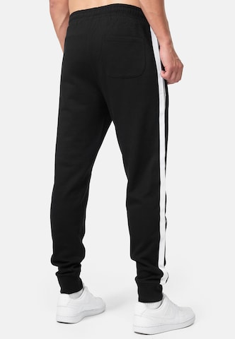 LONSDALE Tapered Bukser 'Foindle' i sort