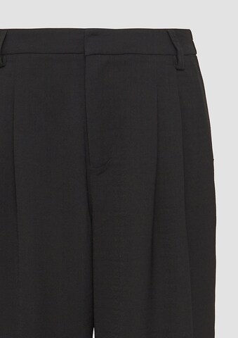 QS Wide leg Pleat-front trousers in Black
