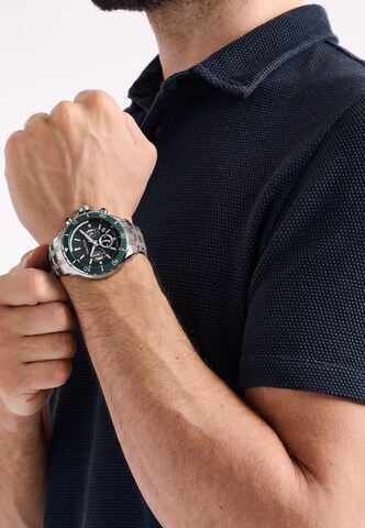 Orologio analogico 'NST ' di NAUTICA in argento: frontale