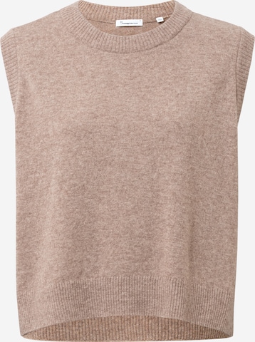 KnowledgeCotton Apparel Sweater in Beige: front