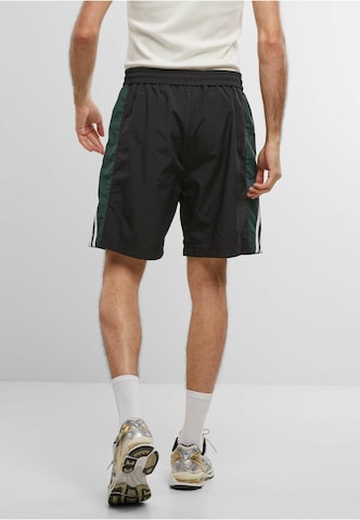 Another Cotton Lab - regular Pantalón en negro