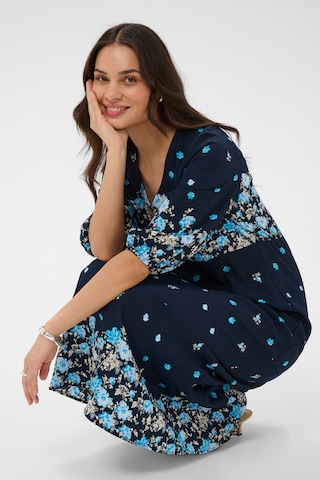 Robe 'KArosine' Kaffe en bleu
