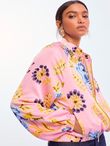 Lola CasademuntPrijelazna jakna - roza boja