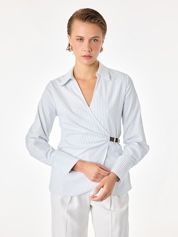 Koton Blouse in Wit: voorkant