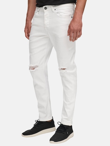 Tazzio Skinny Jeans 'Z001' in Weiß