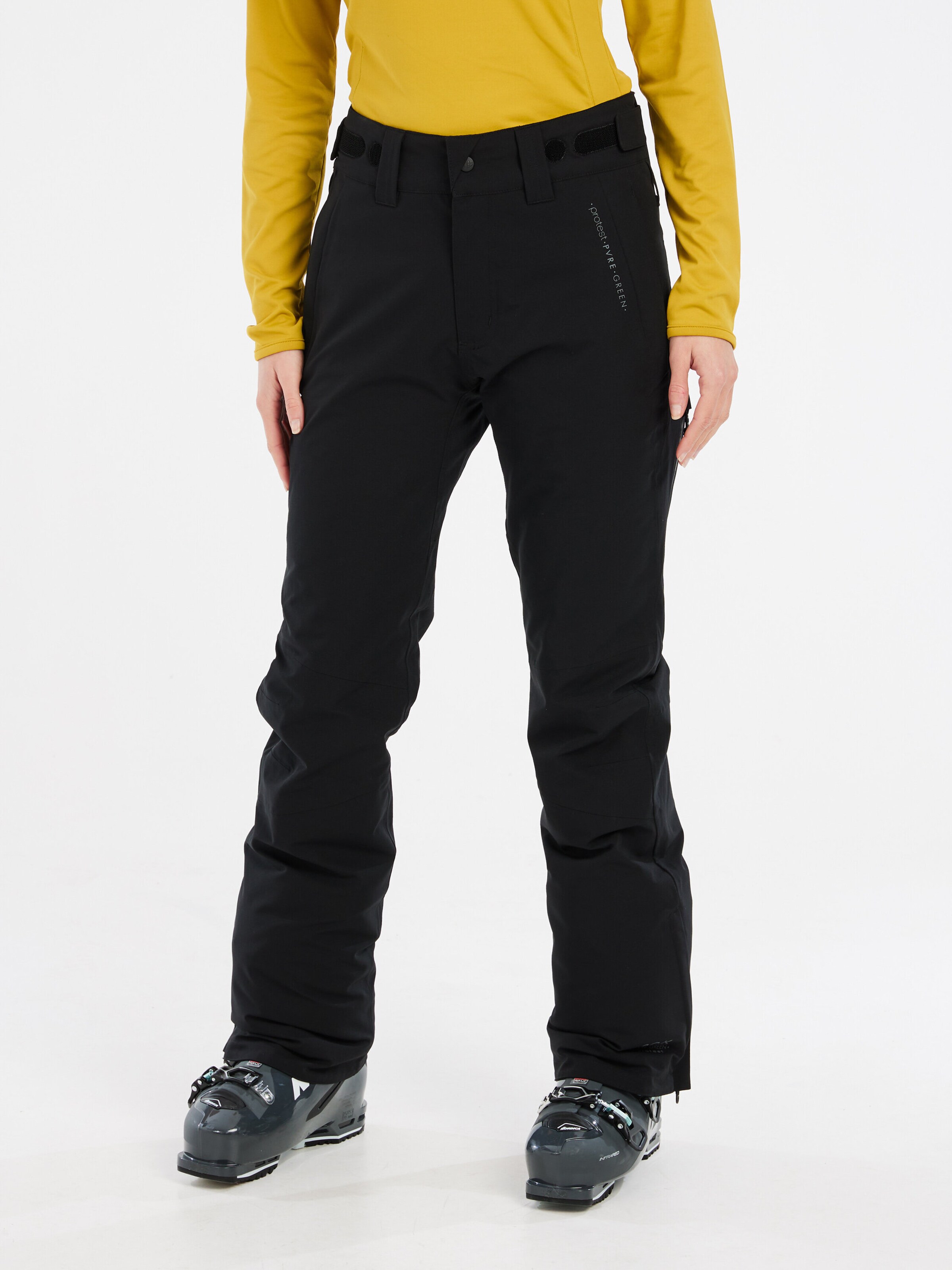 PROTEST Regular Sporthose 'PRTCARMACKOS'‌‌‌‌‌ in Schwarz