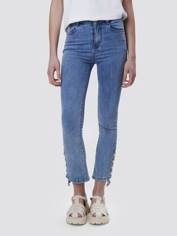 Skinny Jean Influencer en bleu : devant