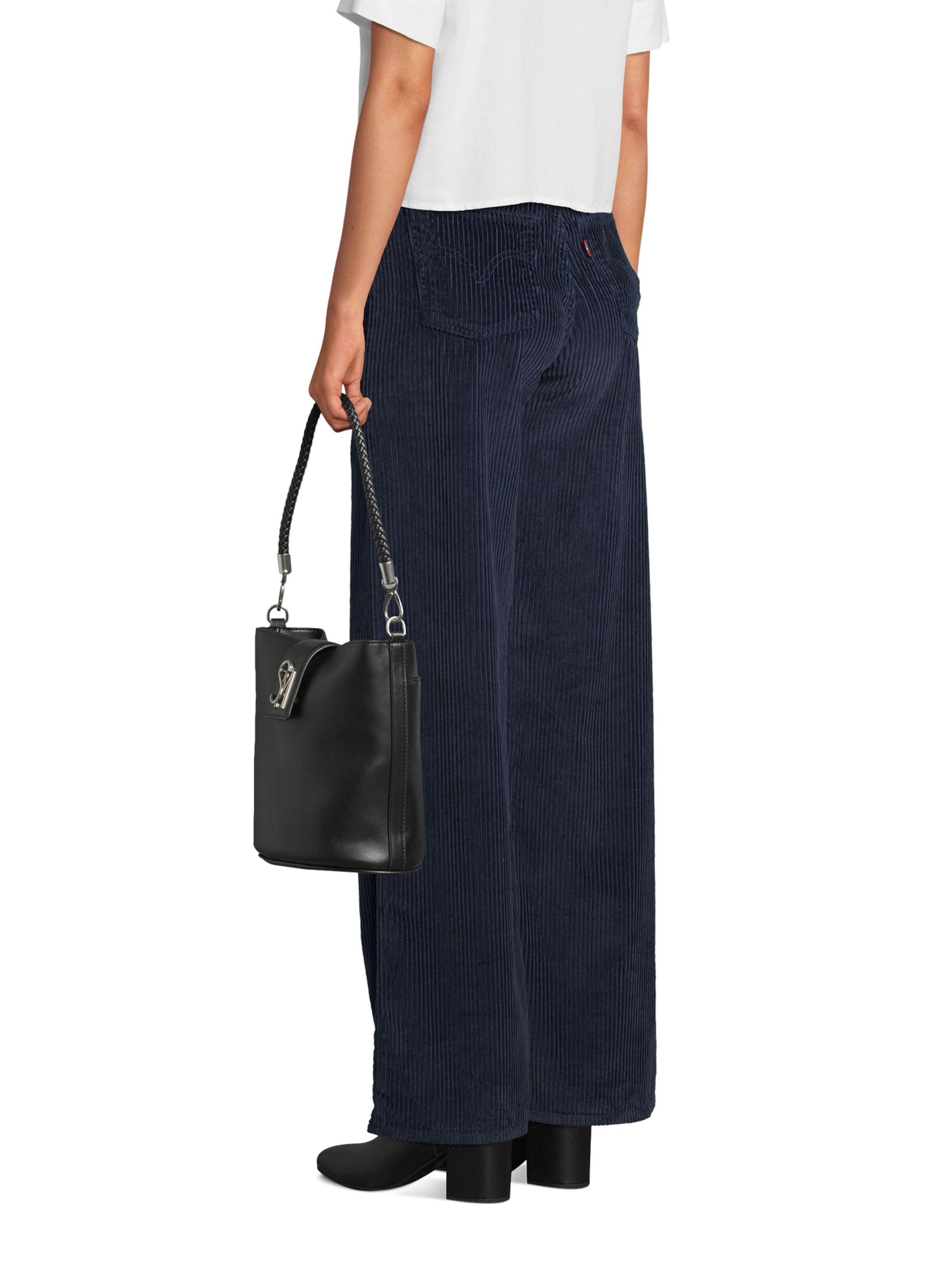 STEVE MADDEN Чанта за през рамо 'Barrie' в черно