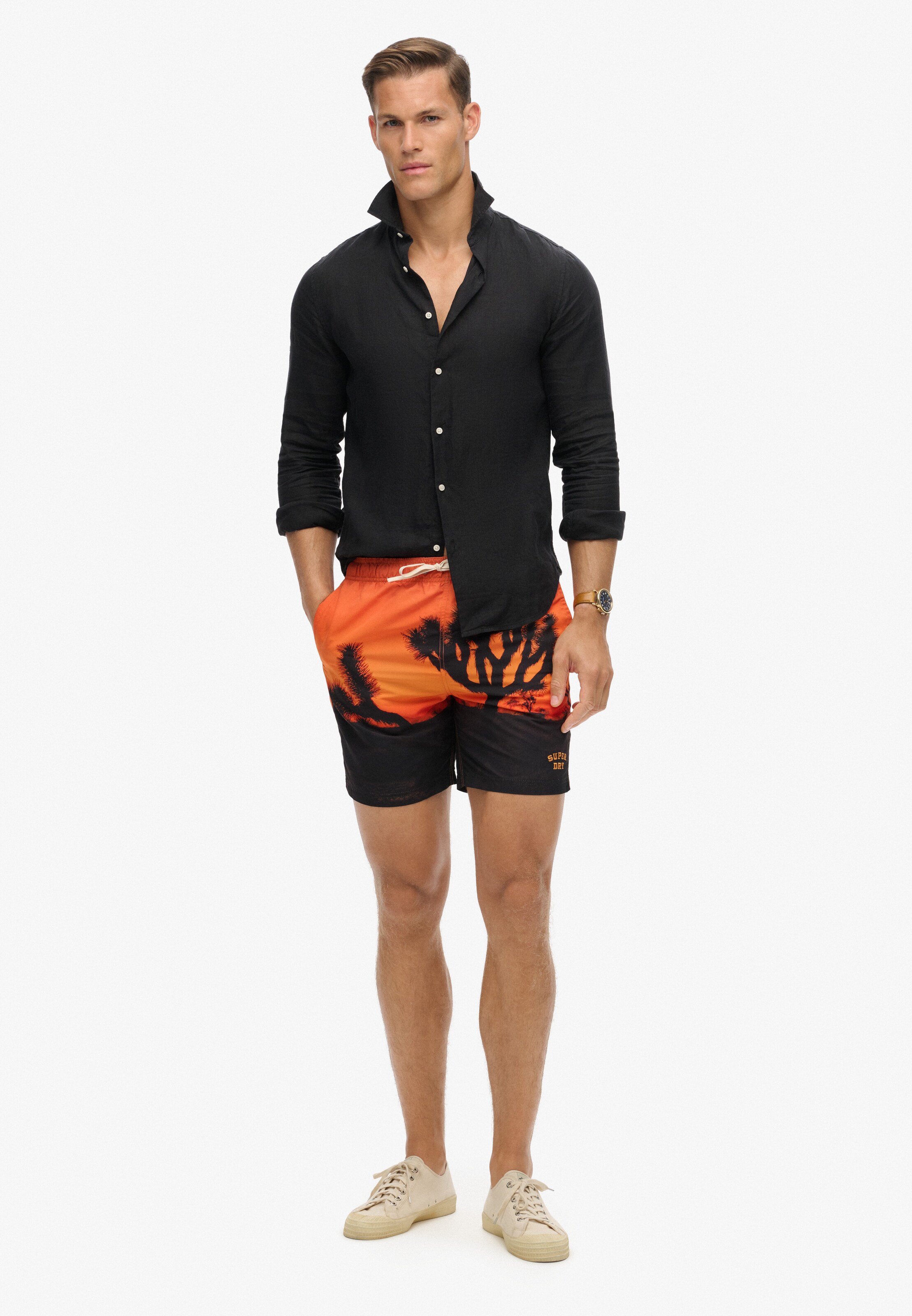 Coupe regular Chemise Superdry & Co en noir : devant