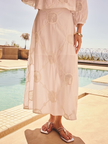 Gonna di Next in bianco: frontale