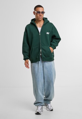 Veste de survêtement 'Caffeine Dept' Another Cotton Lab en vert