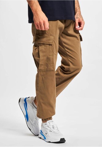 2Y Premium Tapered Cargo Pants in Green