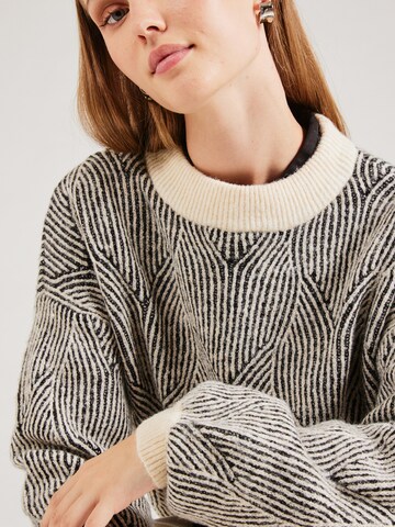 PIECES Свитер 'PCJENNA' в Синий
