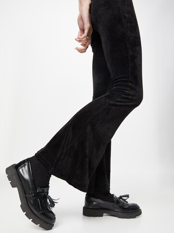 Urban Classics Flared Leggings in Black