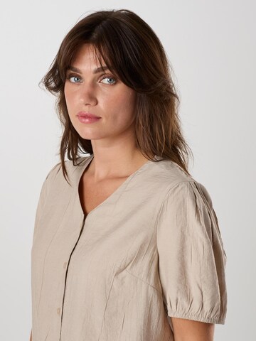 Seaside - Blusa 'Savannah' en beige