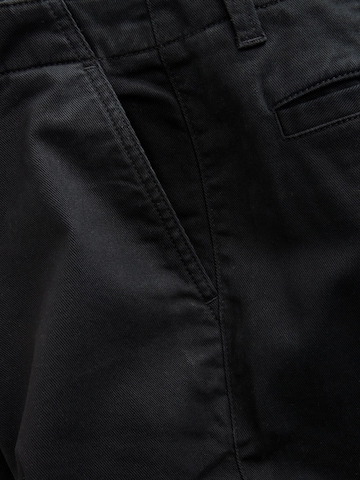 NextLoosefit Hlače 'Authentic' - crna boja