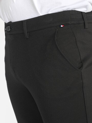 Regular Pantalon 'Dedal' Le Temps Des Cerises en noir