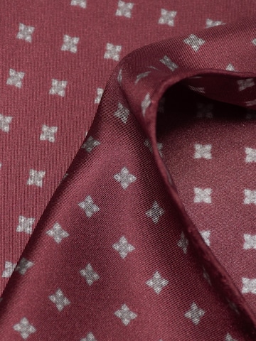 MayTree Scarf 'Seidentuch handrolliertes Herrenseidentuch aus Twill-Seide,  53x53 dezente Muster weinrot' in Red