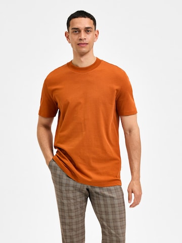 SELECTED HOMME - Camiseta 'Colman' en naranja: frente