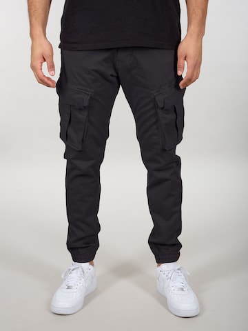 ALPHA INDUSTRIES Slimfit Cargohose 'Spy Pant' in Schwarz: predná strana