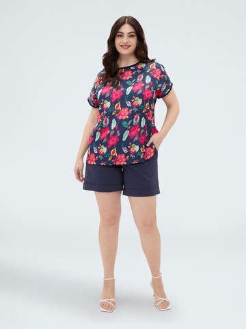 Fiorella Rubino - Camiseta en azul