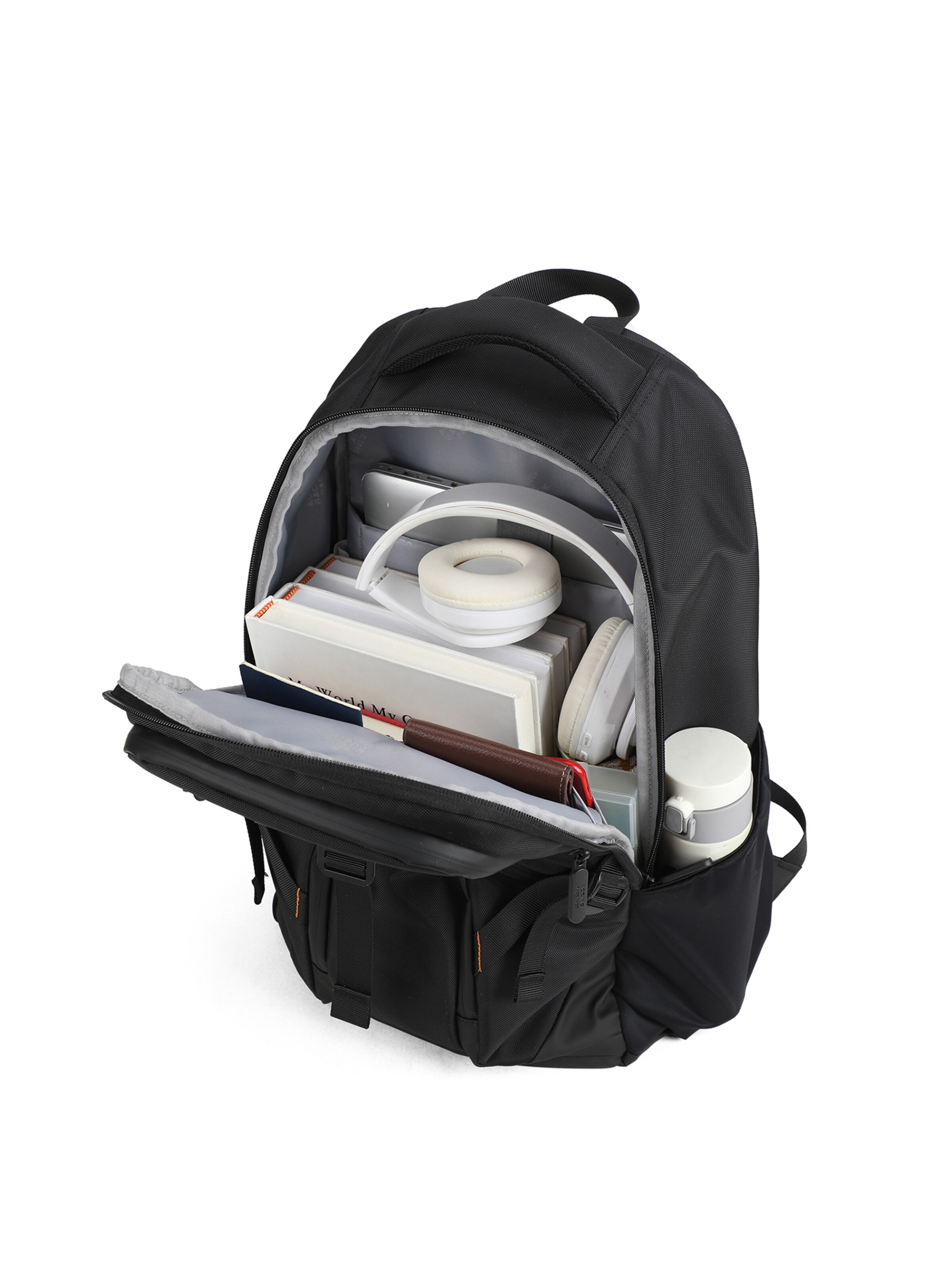 Aoking Rugzak in Zwart: voorkant