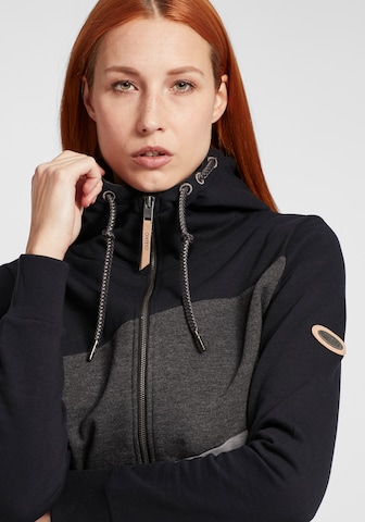 Oxmo Zip-Up Hoodie in Black