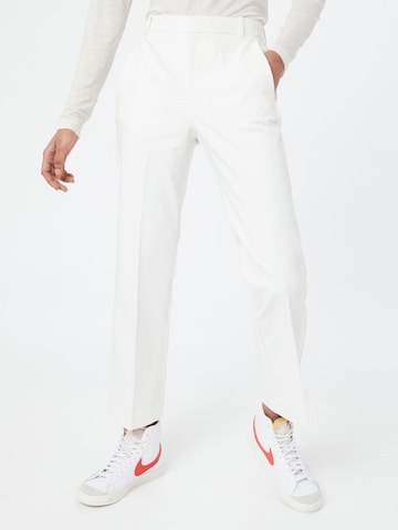 InWear Regular Pleated Pants 'Zella' in White: front