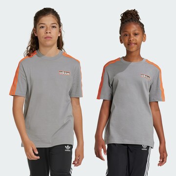 ADIDAS ORIGINALS Performance shirt in Grey