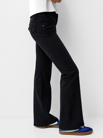 évasé Pantalon Bershka en noir