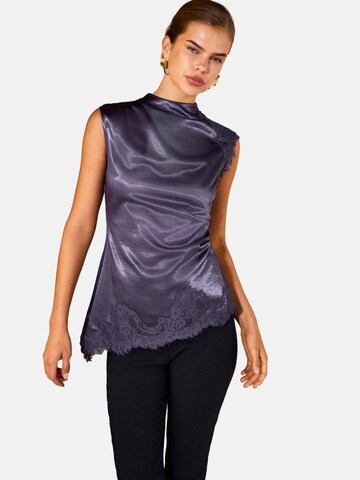 Friends Like These Bluse in Lila: Vorderseite